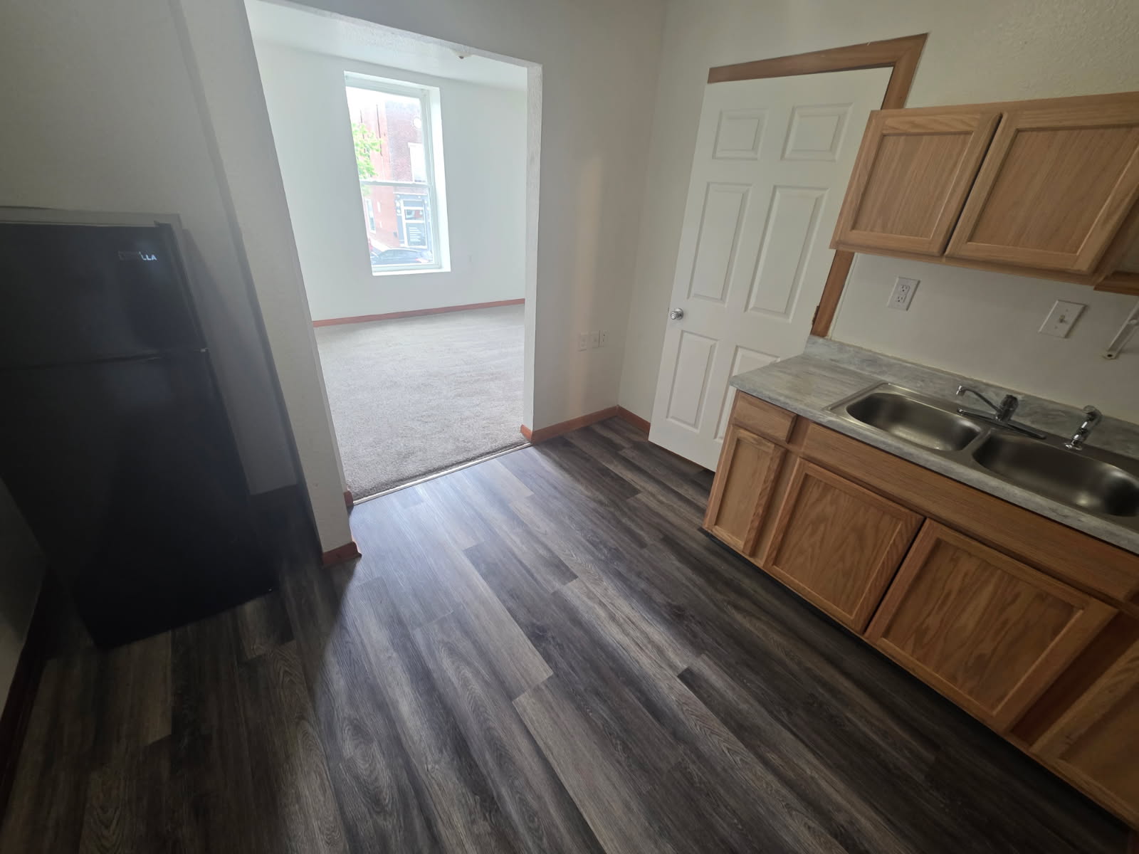 170 N Main St Apt 3
